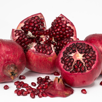 Glowing Skin Pomegranate Seed Oil Nourishes youthful moisturizer creams lotions hydration protection antioxidants vitality Support collagen elastin Reduce fine lines Calm redness irritation oxidative stress pollution damage inflammation circulation