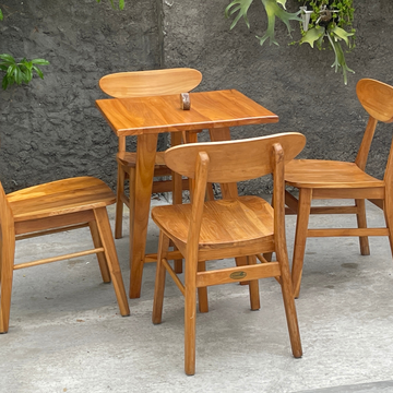 Condition Wood furniture care protect surface prevent cracks polished look Sunlight Humidity Hardwood Softwood Outdoor Beeswax Olive Oil Moisturizer Dry